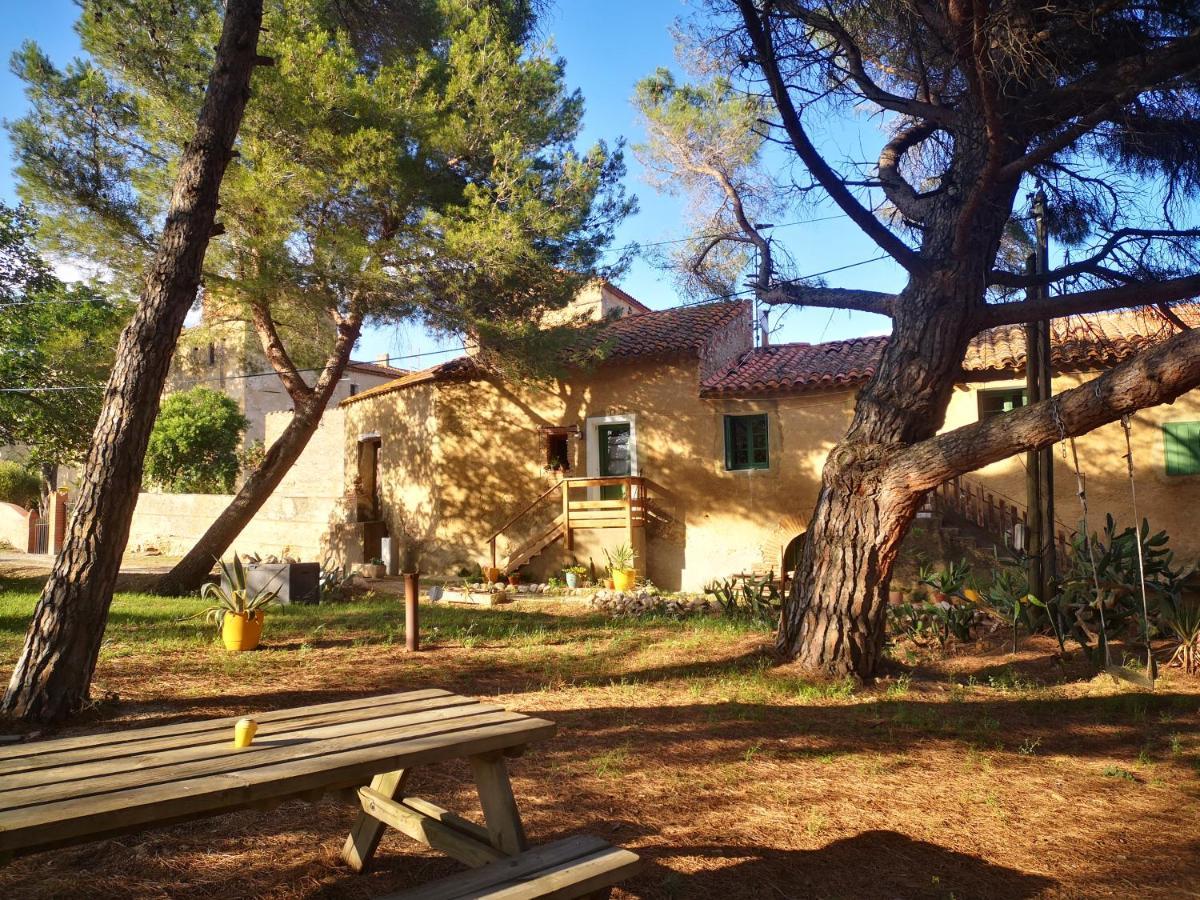 Maison Entiere Hameau Monastir Del Camp Passa Eksteriør billede